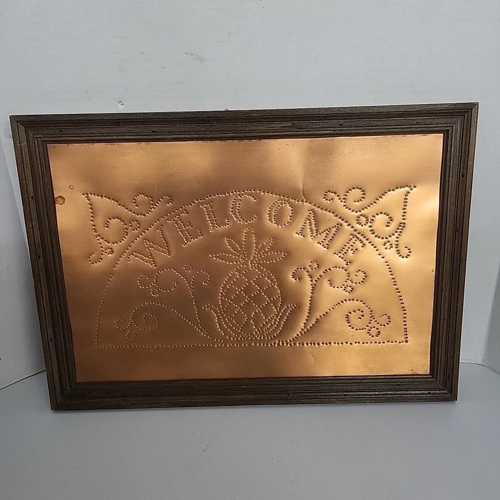 Punched Welcome Pineapple Tin Design Sign Wooden Frame Home Decor 14